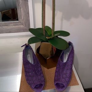 Kelsi Dagger Purple Pattern Heels